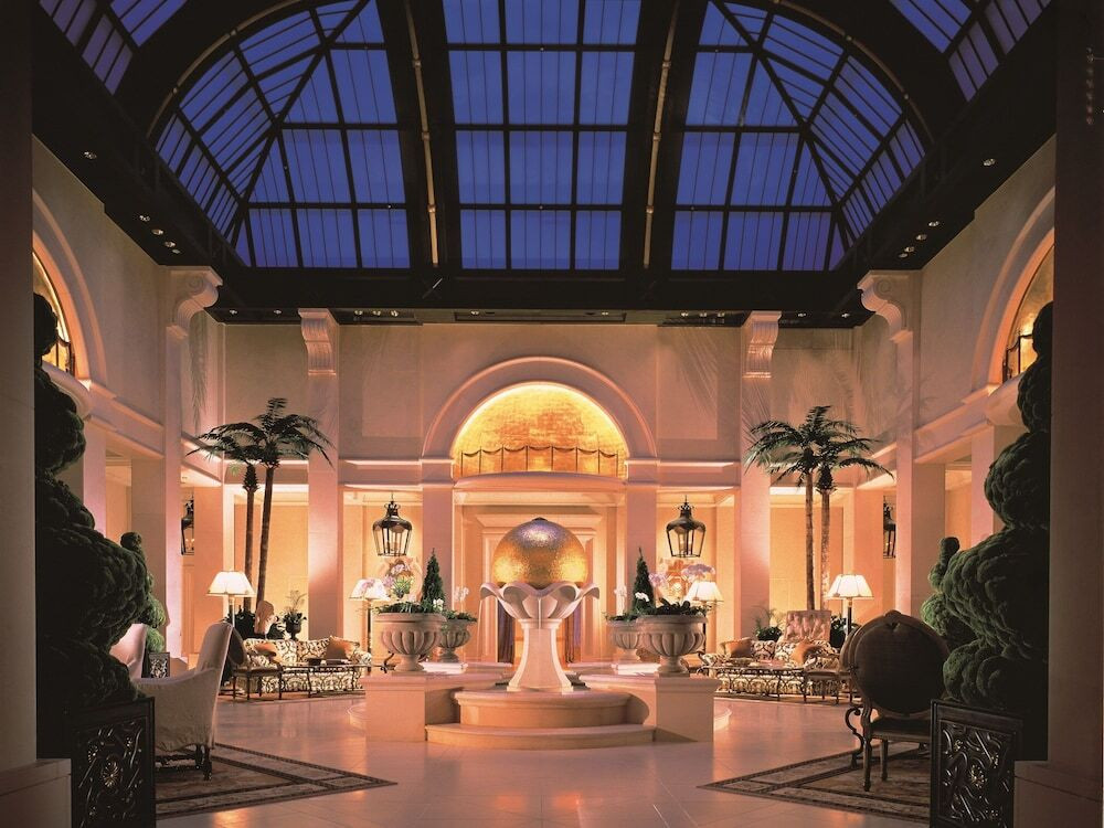 ラウンジでの朝食やルームサービスも楽しめるラグジュアリーホテル4228860