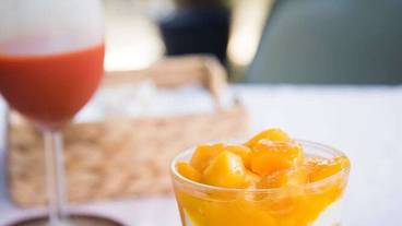 食事・飲み物 / 8