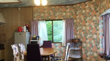 客室内のダイニングエリア / 6