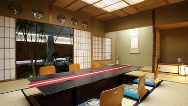 ボールルーム / 36