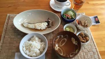 食事・飲み物 / 14