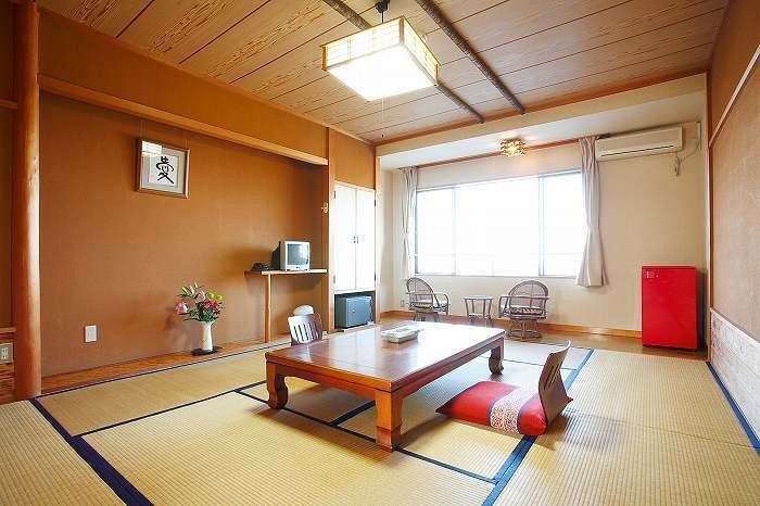 5. 磯料理が評判！アットホームな「大徳ホテル」3908186