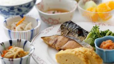 食事・飲み物 / 1