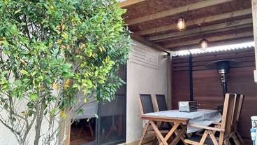 屋外ダイニングエリア / 11