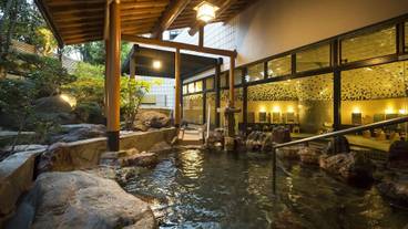 屋外スパ浴槽 / 1