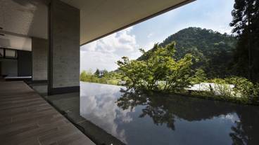 山水 / 1