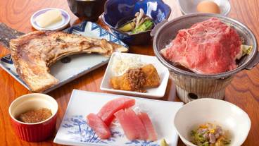 旅館のお食事処 / 17