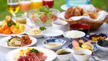 食事・飲み物 / 3