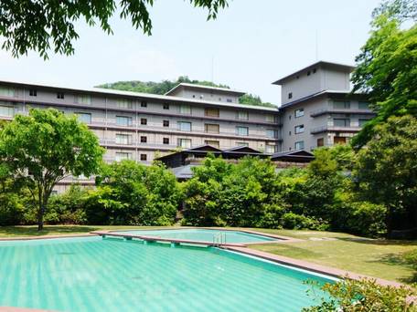 城崎温泉 西村屋ホテル招月庭 / 3