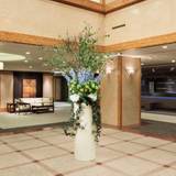 広々としたフロント前 / 1