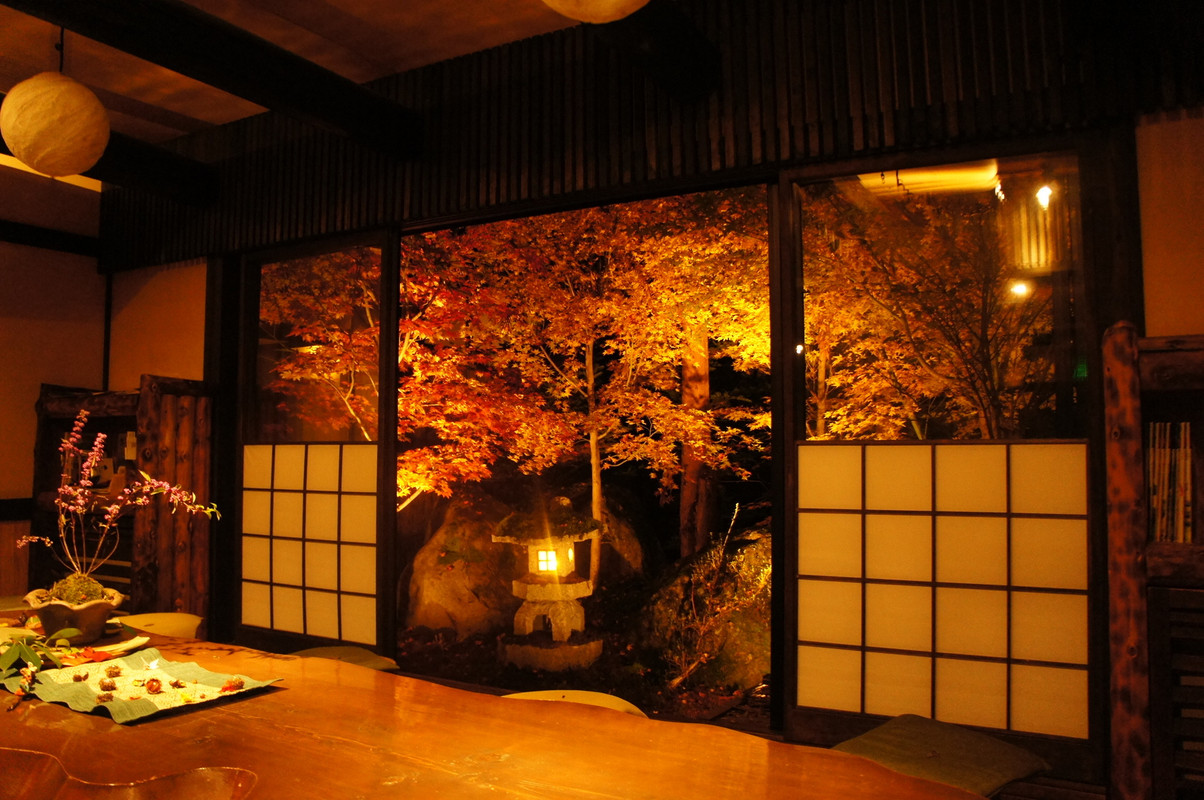 四季を感じる館内