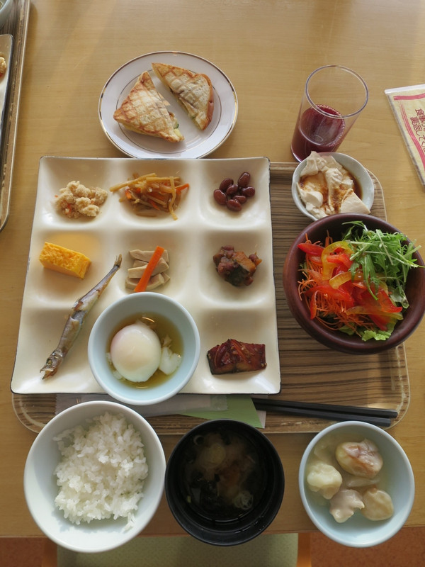 朝食ビュッフェ