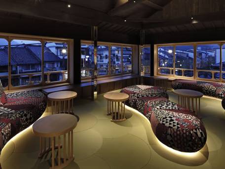 炭平別邸 季ト時 / 1