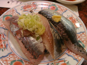 「八食市場寿司」料理 56392 090924光ものセット（アジ・いわし・サンマ）\300