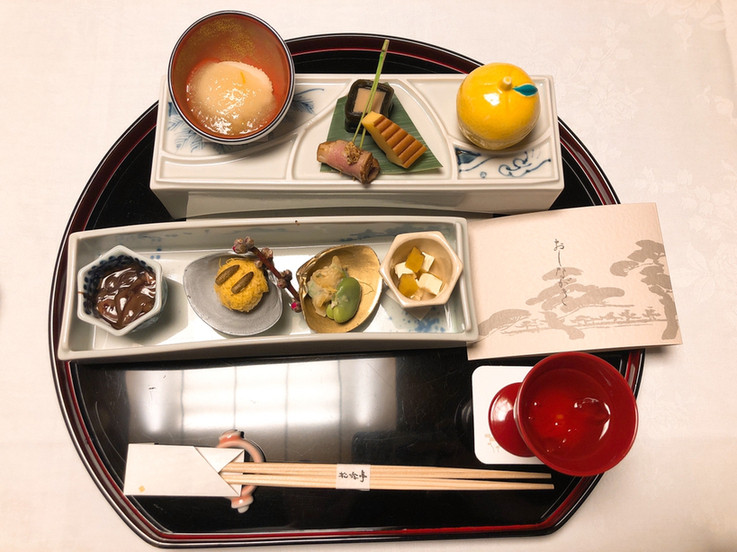 「文珠荘 松露亭」 料理 147327241 前菜8種＋食前酒