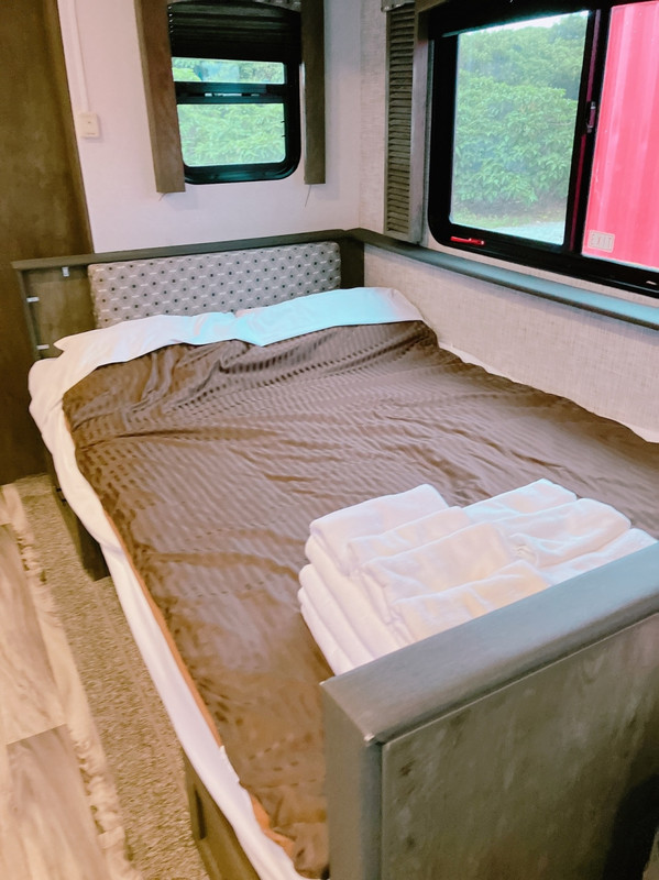 ベット 人数分のバスタオルとフェイスタオル