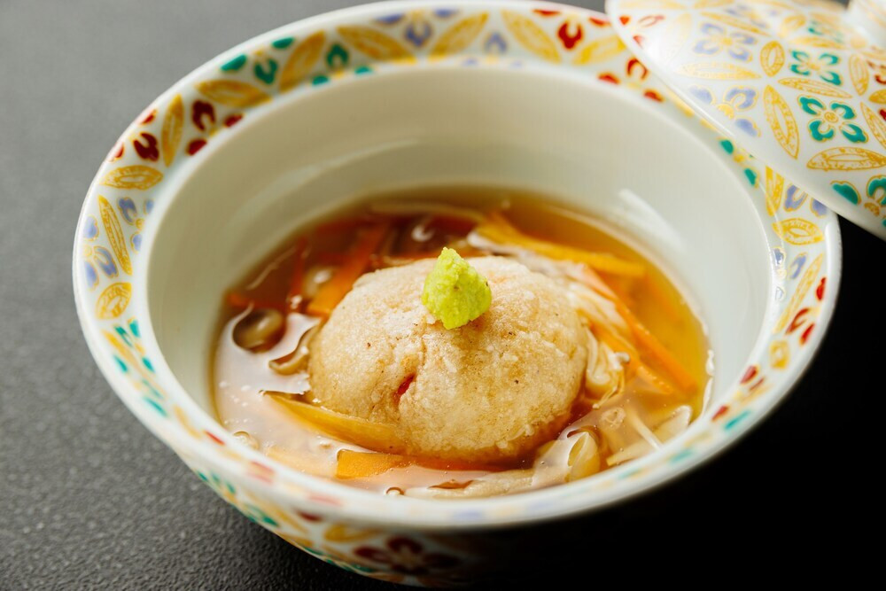 旅館のお食事処