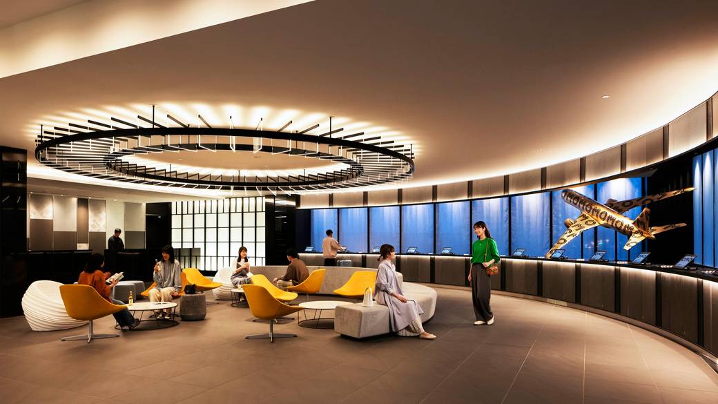 フロントのある2階OMOベース / 1