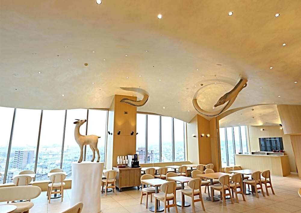 ロビーラウンジ