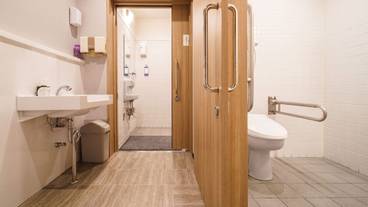 施設内の設備 / 13