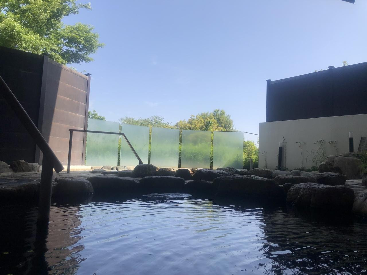 天然温泉露天風呂も満喫できる！隠れ家のようなホテル3907999