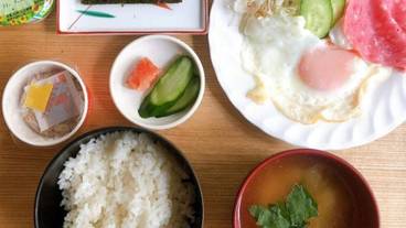 食事・飲み物 / 2