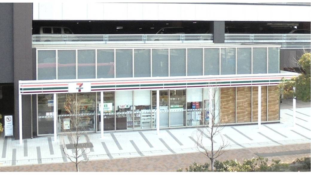 コンビニエンスストア / 1