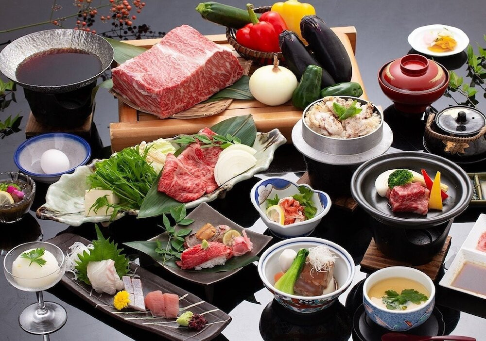 旅館のお食事処