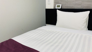 セミダブルルーム　喫煙可