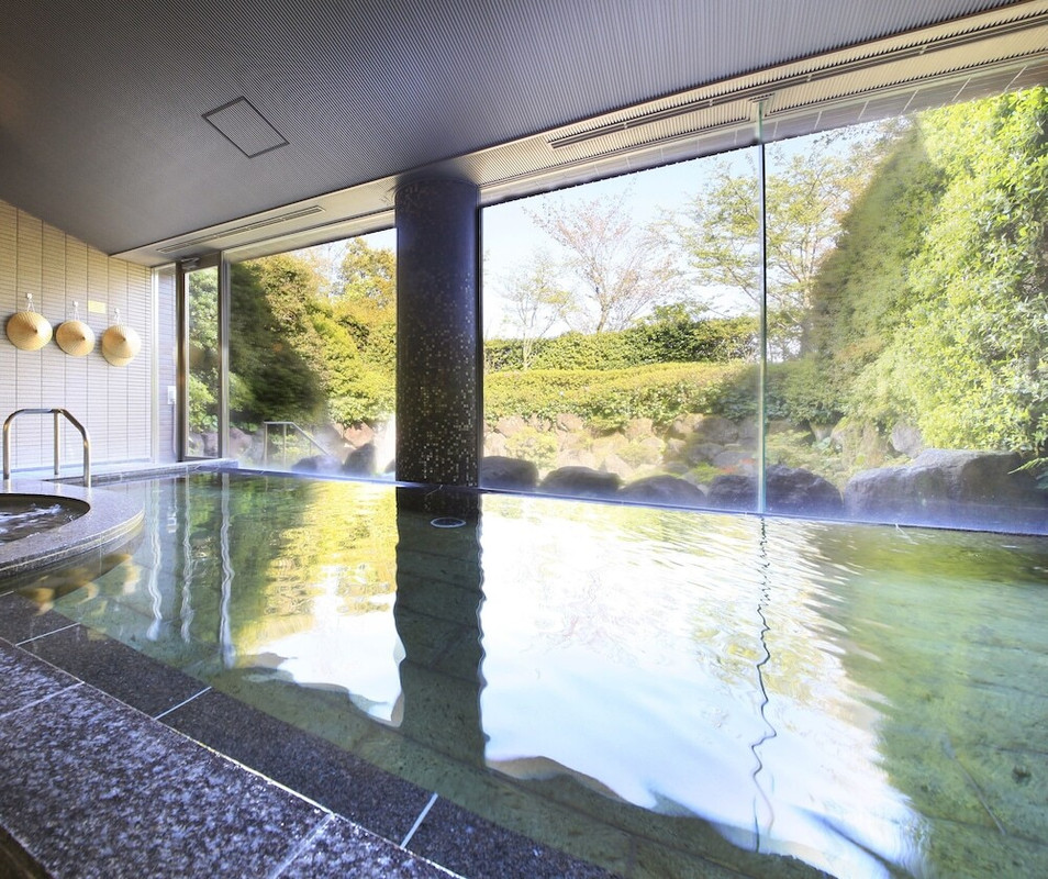 鉄板ダイニング ゆとりろ熱海（ユトリロアタミ） / 1