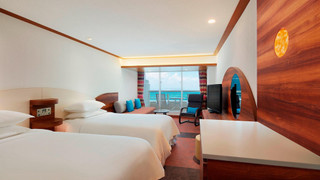 デラックス ルーム シングルベッド 2 台 バルコニー オーシャンビュー (高層階デラックスルーム )