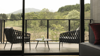 プレミアム ルーム クイーンベッド 2 台 (Appi Kogen View)