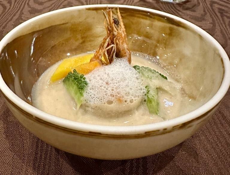 沖縄の気候に根ざした食材を使用 / 2