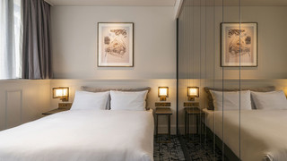 ユニバーサルクイーン 禁煙