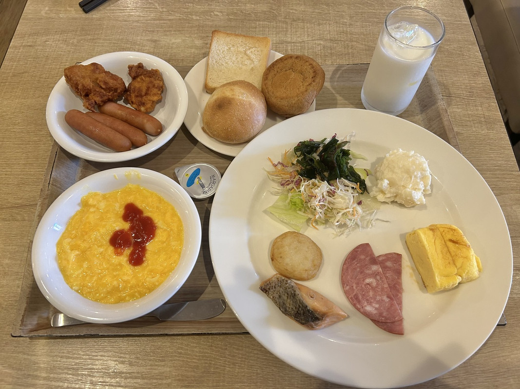 朝食バイキング