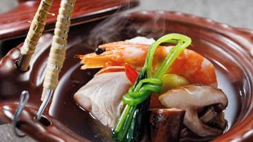 食事・飲み物 / 11