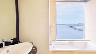 プレミアム ルーム キングベッド 1 台 クラブラウンジ利用可 ベイビュー