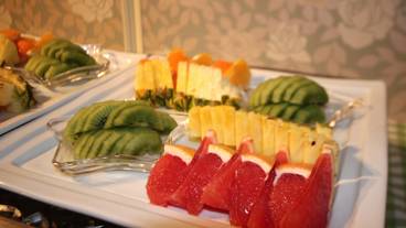 Breakfast fruit serving / 2