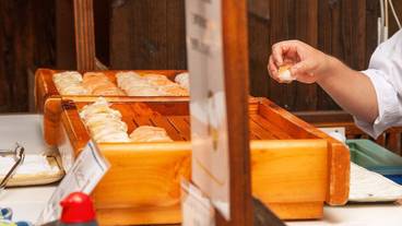 食事・飲み物 / 13