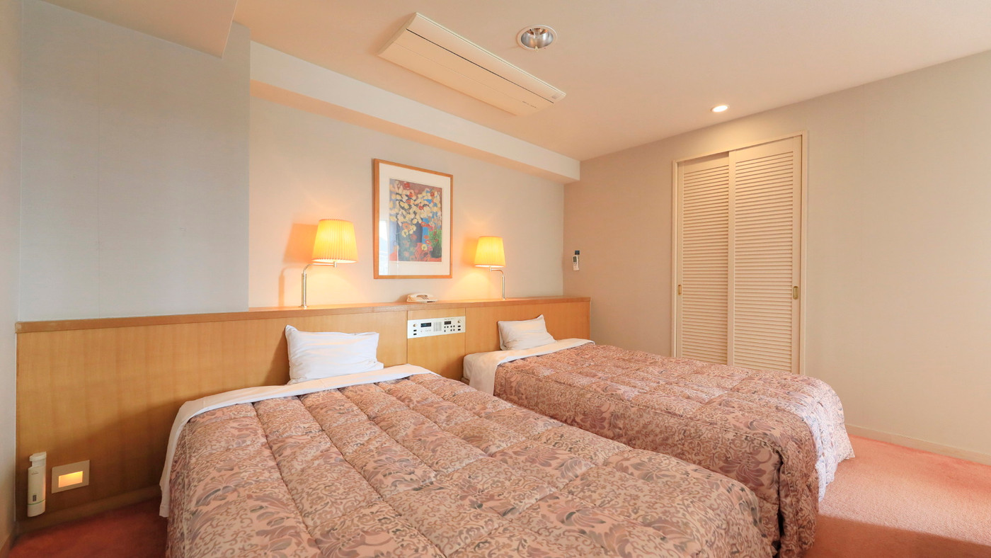 オーシャンビューバルコニー付き、眺望バツグンの高層コンドミニアム3917889