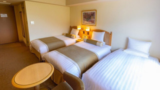 スーペリア トリプルルーム ステーションビュー 禁煙