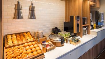 朝食ビュッフェ / 3