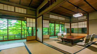 最も広い離れ貴賓室「錦華亭・八集庵」