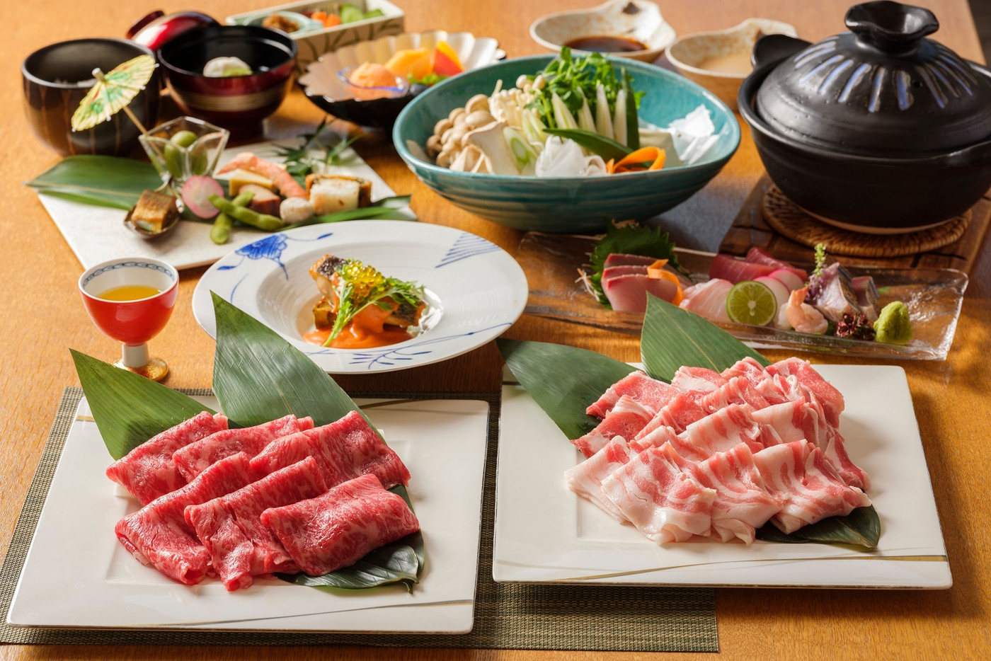 しゃぶしゃぶや郷土料理も堪能できる♡プール付きの贅沢ヴィラ4022229