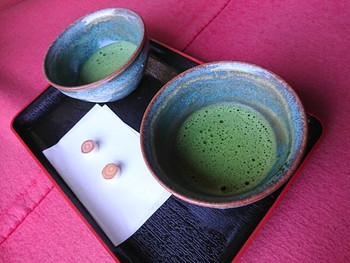 「十二湖庵」 ドリンク 97691279 抹茶と干菓子