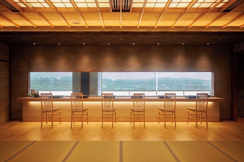 レストラン