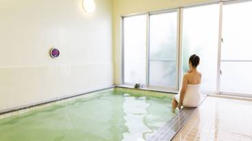 屋内スパ浴槽 / 1