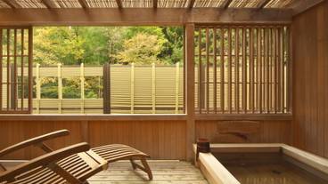 瀬音の館 露天風呂 / 1