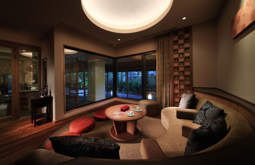 最上級特別室「佳夢里」／リビング