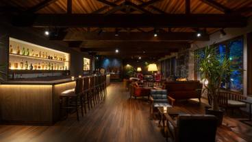 THE LOUNGE H&ecirc;tre / 8